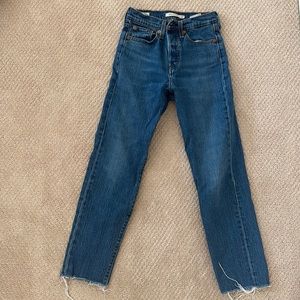 Levi’s Wedgie Straight Jean - Size 24